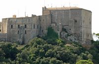 El santuario de Sant Salvador en Felanitx en Mallorca - La Hostelería del santuario. Haga clic para ampliar la imagen.