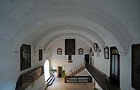 Il santuario di Sant Salvador di Felanitx a Maiorca - L'atrio della locanda. Clicca per ingrandire l'immagine.