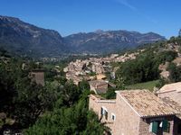 La ciudad de Fornalutx en Mallorca. Haga clic para ampliar la imagen.