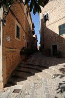 Stadt Fornalutx Mallorca - Carrer Sant Sebastia. Klicken, um das Bild zu vergrößern.