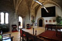 Het kasteel van Bellver in Majorca - Zaal van de Troon. Klikken om het beeld te vergroten.