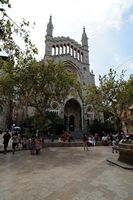 A cidade de Sóller em Maiorca - Igreja. Clicar para ampliar a imagem.