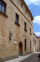De ruïnes van de Romeinse stad Pollentia in Mallorca - Can Domenech Het hoofdkantoor van de Bryant Foundation (auteur Homyr). Klikken om het beeld te vergroten in Panoramio (nieuwe tab).