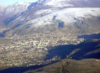 La ville de Mostar en Herzégovine. Mostar vue d'avion. Cliquer pour agrandir l'image.