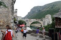 La ville de Mostar en Herzégovine. Vieux bazar. Cliquer pour agrandir l'image.