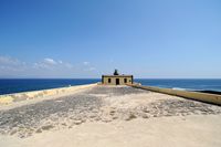 Die Insel Lobos in Fuerteventura. Leuchtturm Martiño. Klicken, um das Bild in Adobe Stock zu vergrößern (neue Nagelritze).