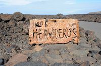 Le parc naturel de los Volcanes à Lanzarote. Les falaises de Los Hervideros. Cliquer pour agrandir l'image dans Adobe Stock (nouvel onglet).