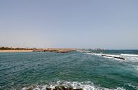 El pueblo de Caleta de Fuste en Fuerteventura. el pueblo de Caleta de Fuste. Haga clic para ampliar la imagen en Adobe Stock (nueva pestaña).