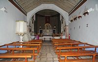 El pueblo de Femés en Lanzarote. Nave de la iglesia de Saint-Martial. Haga clic para ampliar la imagen en Adobe Stock (nueva pestaña).