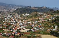 A aldeia de Las Mercedes em Tenerife. A aldeia vista a partir do Mirador de Jardina. Clicar para ampliar a imagem em Adobe Stock (novo guia).