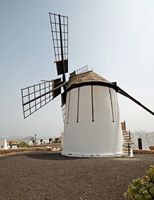 Das Dorf Tiscamanita Fuerteventura. Mill. Klicken, um das Bild in Adobe Stock zu vergrößern (neue Nagelritze).