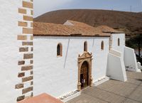 De stad Betancuria in Fuerteventura. De Santa María kerk. Klikken om het beeld te vergroten in Adobe Stock (nieuwe tab).