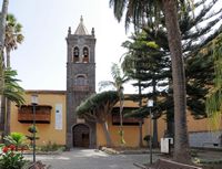 A cidade de San Cristóbal de la Laguna em Tenerife. Antigo convento de Santo Agostinho. Clicar para ampliar a imagem em Adobe Stock (novo guia).