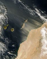 A ilha de Fuerteventura nas Canárias. Tempestade de areia (Calima). Clicar para ampliar a imagem.