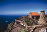 L'isola di El Hierro nelle isole Canarie. Il Mirador de la Peña di El Hierro (Canarie Ufficio del turismo di autore). Clicca per ingrandire l'immagine.
