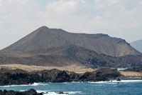 La isla de Lobos en Fuerteventura. La Caldera vista faro de Martiño. Haga clic para ampliar la imagen.