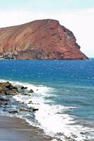 El pueblo de Los Abrigos en Tenerife. La Punta Roja. Haga clic para ampliar la imagen.