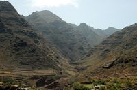 El pueblo de Bajamar en Tenerife. Punta del Hidalgo, Barranco del Río. Haga clic para ampliar la imagen.