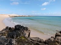 A aldeia de Corralejo em Fuerteventura. Playa del Moro (autor Thérèse Gaigé). Clicar para ampliar a imagem.