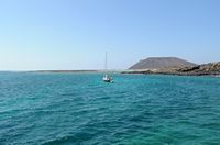Het dorp Corralejo in Fuerteventura. Het eilandje Lobos. Klikken om het beeld te vergroten.