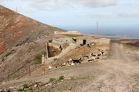 Le village de Femés à Lanzarote. La bergerie de la Queseria Rubicón (auteur Frank Vincentz). Cliquer pour agrandir l'image.