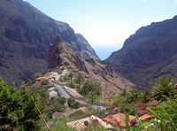 A aldeia de Masca em Tenerife. Estrada. Clicar para ampliar a imagem.