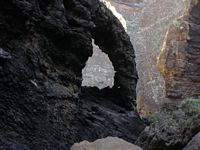 A aldeia de Masca em Tenerife. Barranco. Clicar para ampliar a imagem.