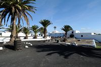 Il villaggio di Masdache a Lanzarote. El Grifo Museo. Clicca per ingrandire l'immagine.
