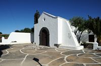 Das Dorf El Mojon in Lanzarote. Die San Sebastian Kapelle. Klicken, um das Bild zu vergrößern