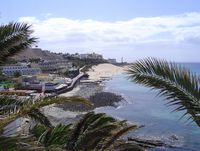 El pueblo de Morro del Jable en Fuerteventura. El oeste de la playa Matorral (autor Wollex). Haga clic para ampliar la imagen.