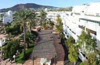 A aldeia de Playa Blanca em Lanzarote. Os jardins do hotel Timanfaya Palace. Clicar para ampliar a imagem.