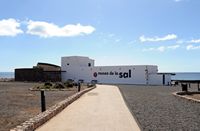 Het dorp Las Salinas del Carmen in Fuerteventura. Het Museum van het Zout. Klikken om het beeld te vergroten.