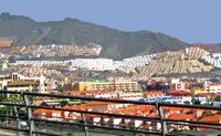 A cidade de Adeje em Tenerife. Playa de las Américas. Clicar para ampliar a imagem.