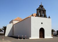 The town of Antigua in Fuerteventura. the Saint-Roch chapel Casillas de Morales (Author Frank Vincentz). Click to enlarge the image.