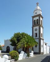La ciudad de Arrecife en Lanzarote. La Iglesia de San Ginés (autor Przemysław Jahr). Haga clic para ampliar la imagen.