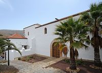 La ville de Betancuria à Fuerteventura. L'église Santa María. Cliquer pour agrandir l'image.