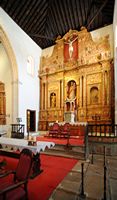 A cidade de Betancuria em Fuerteventura. Retábulo da igreja de Santa María. Clicar para ampliar a imagem.