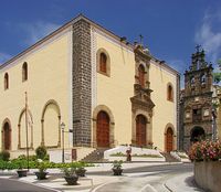 La ciudad de La Orotava en Tenerife. Convento de San Agustín. Haga clic para ampliar la imagen.