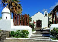 Die Stadt Puerto de la Cruz auf Teneriffa. San Telmo Kapelle. Klicken, um das Bild zu vergrößern