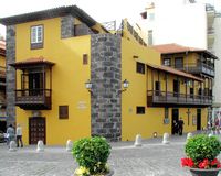 A cidade de Puerto de la Cruz em Tenerife. Casa Miranda. Clicar para ampliar a imagem.