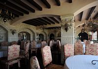 Die Stadt Los Realejos auf Teneriffa. Speise Kloster, restaurante Mirador, El Monasterio. Klicken, um das Bild zu vergrößern