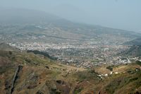 De stad San Cristóbal de la Laguna in Tenerife. Uitzicht vanaf de Mirador Pico del Inglés. Klikken om het beeld te vergroten.