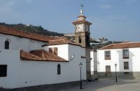 La ville de San Juan de la Rambla à Ténériffe. L'église. Cliquer pour agrandir l'image.