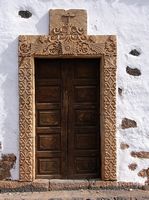 La ville de La Oliva à Fuerteventura. La Maison du Chapelain (auteur Der Odenwälder). Cliquer pour agrandir l'image dans Panoramio (nouvel onglet).