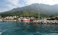 La ville de Baška Voda en Croatie. Le port. Cliquer pour agrandir l'image dans Adobe Stock (nouvel onglet).