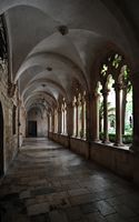 Dominikanisches Kloster, Klostergalerie. Klicken, um das Bild in Adobe Stock zu vergrößern (neue Nagelritze).