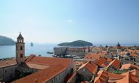 La ville close de Dubrovnik en Croatie. Quartier des Dominicains. Couvent dominicain. Cliquer pour agrandir l'image dans Adobe Stock (nouvel onglet).