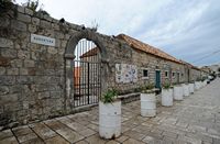 Les fortifications de Dubrovnik en Croatie. Fortifications de l'est. Lazarets. Cliquer pour agrandir l'image dans Adobe Stock (nouvel onglet).
