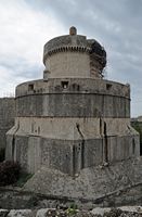 Les fortifications de Dubrovnik en Croatie. Fortifications du nord. Forteresse Minceta. Cliquer pour agrandir l'image dans Adobe Stock (nouvel onglet).