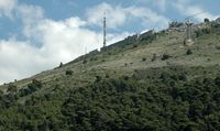 Fortezza imperiale al vertice del monte san Sergio. Clicca per ingrandire l'immagine in Adobe Stock (nuova unghia).